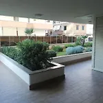 شقة Levante Waterfront *