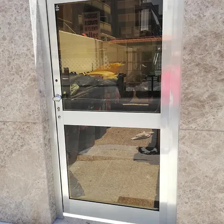 Levante Waterfront Apartman *