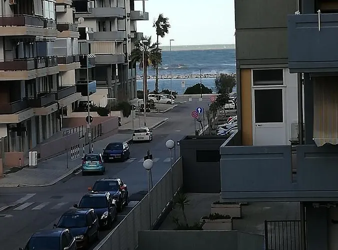 Апартаменти Levante Waterfront