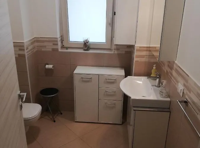 Levante Waterfront Apartment Bari